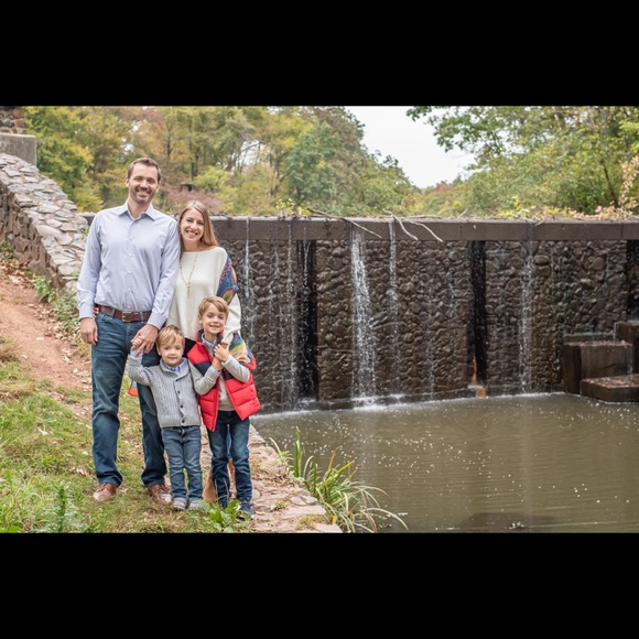 Meet your Posher, Katie - Picture 2 of 2